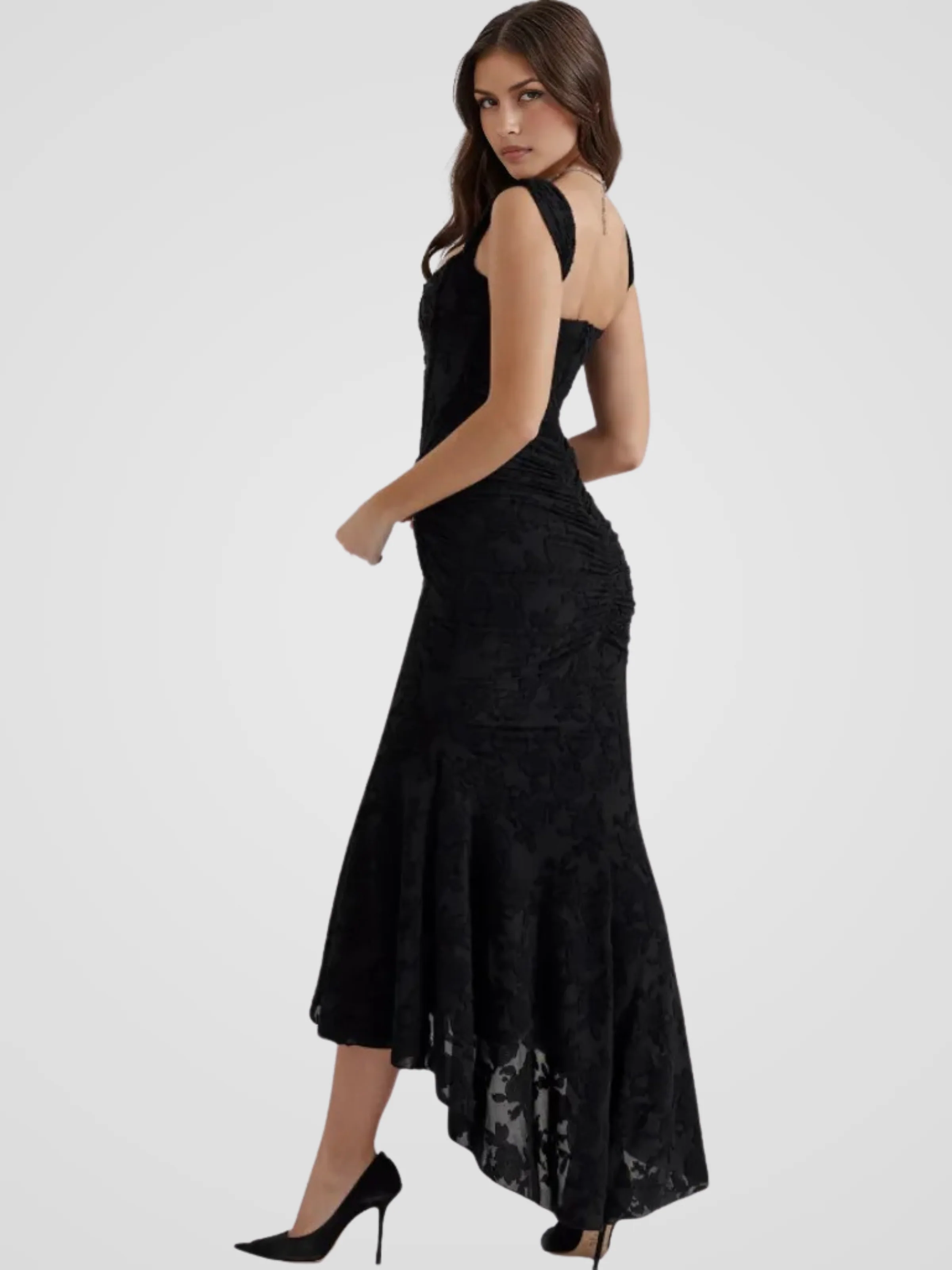 LUXE LACE MERMAID DRESS - Image 4