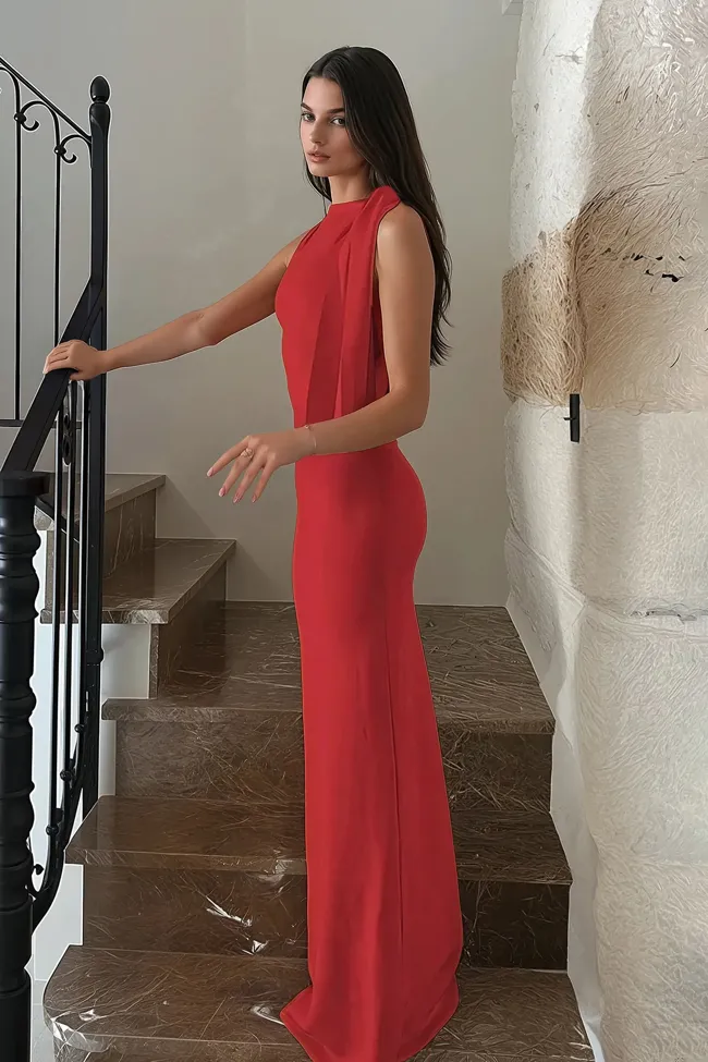 Lya | Langes Asymmetrisches Kleid mit geknüllter Schulter - Image 2