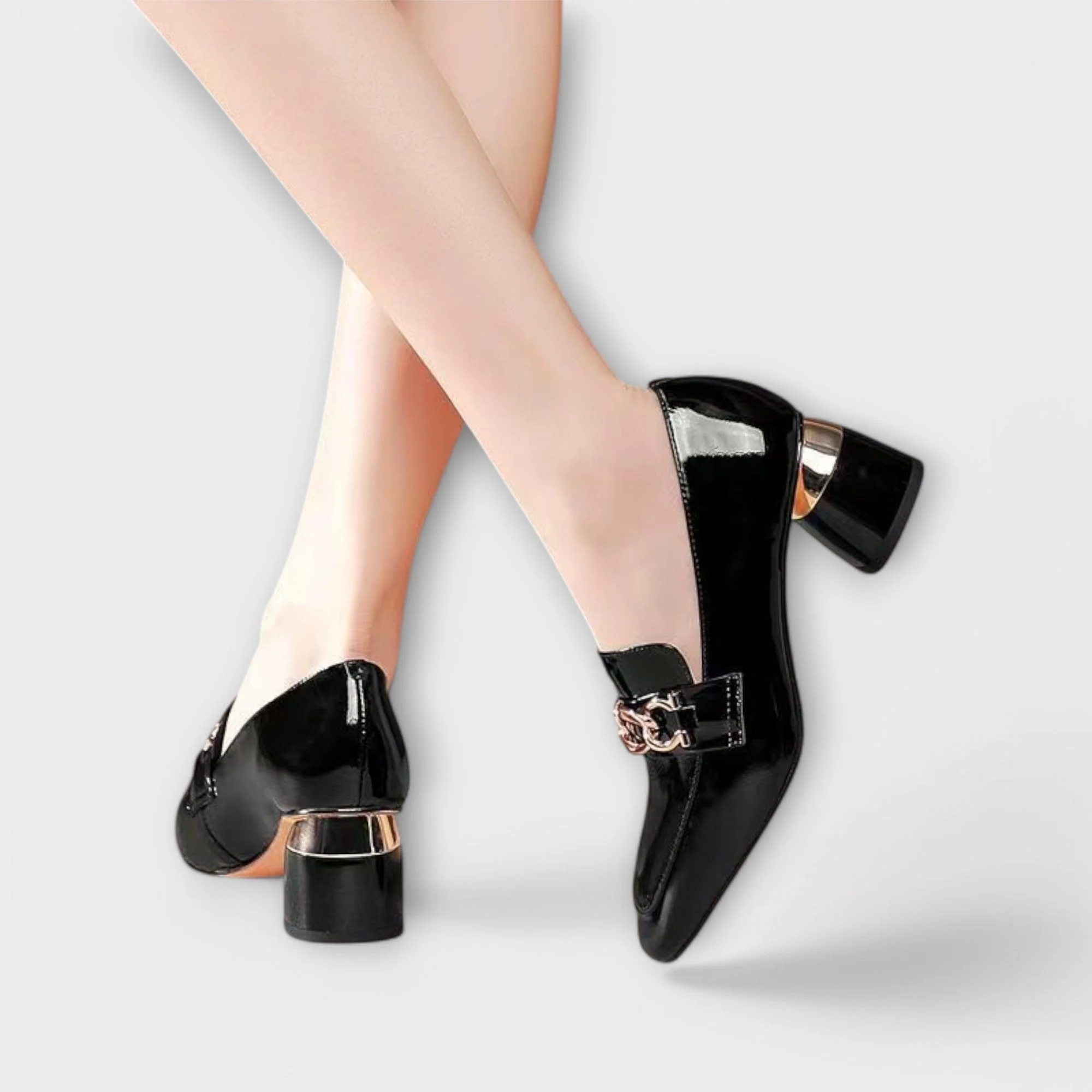 Lysanne – Lack-Loafer mit metallischem Absatz und Kettendetail - Image 2