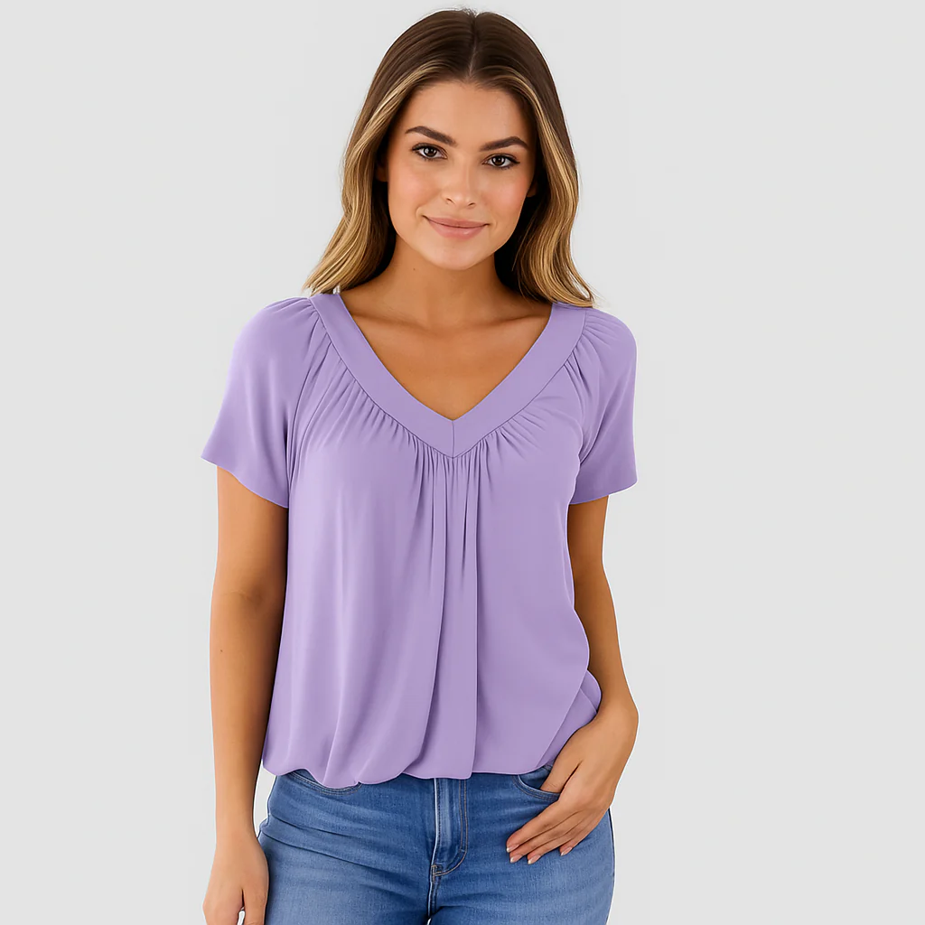 Malia – Lettierte Saisonsbluse mit plissiertem Vorderteil