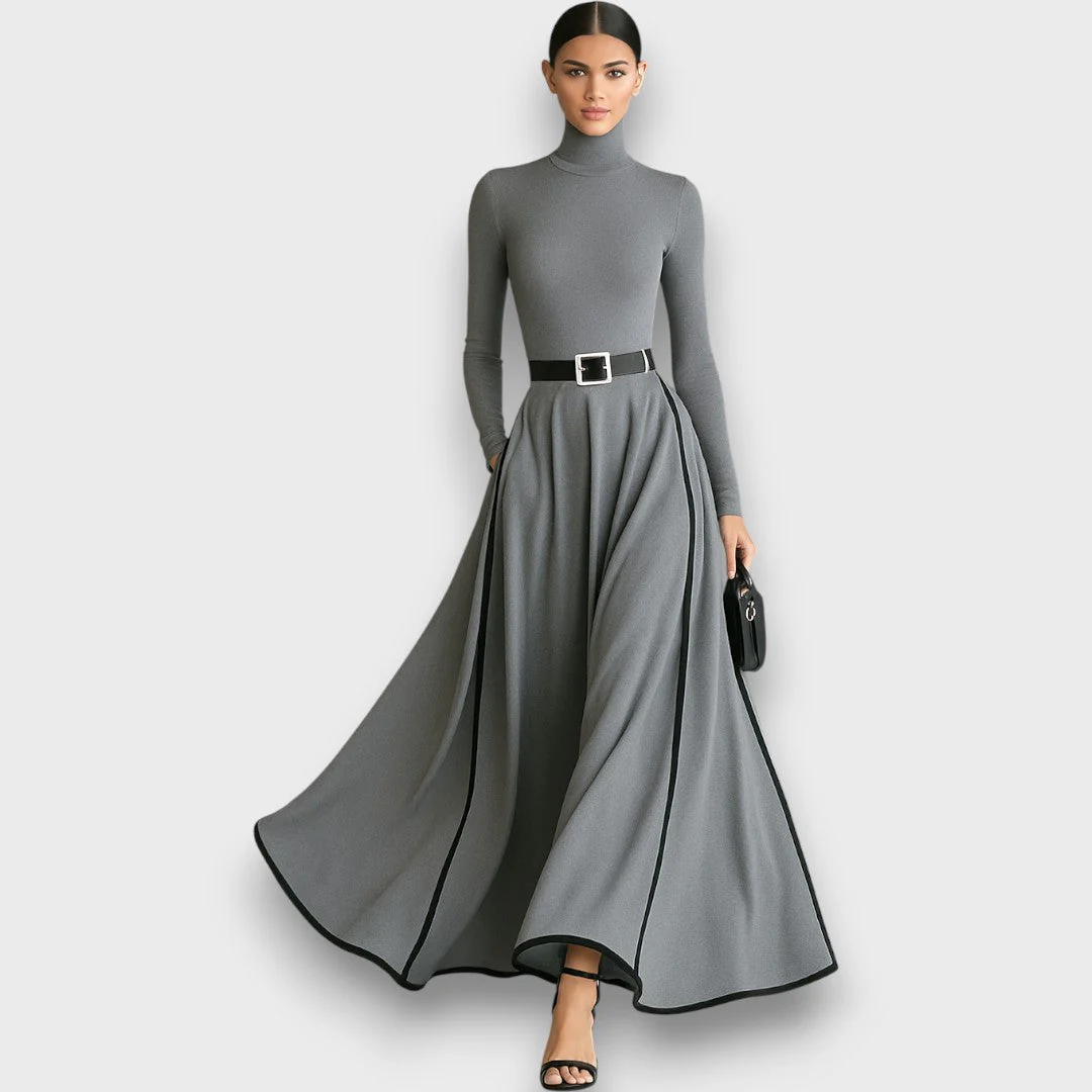 Marceline – Schwarzes Maxikleid mit weißen Nähten - Image 2
