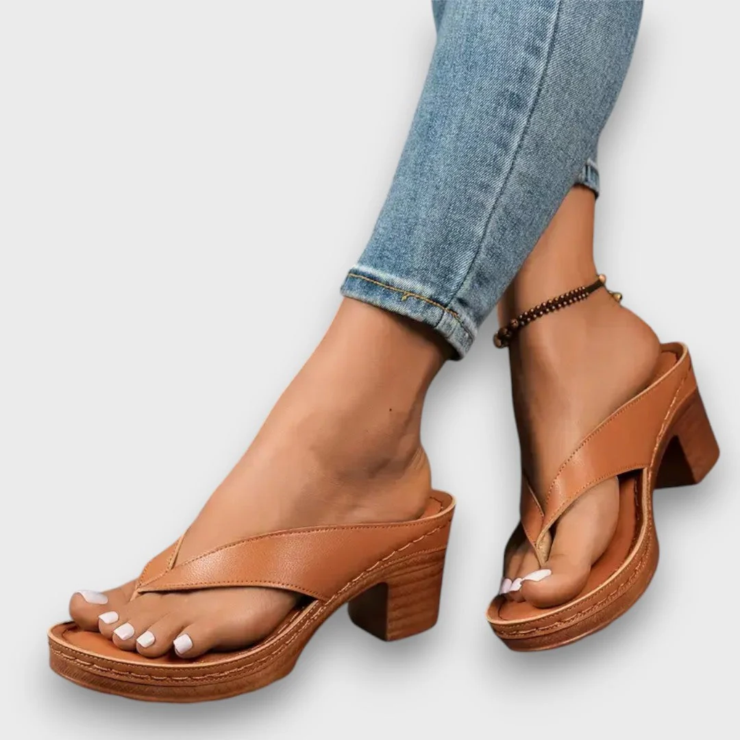 Marenne – Bequeme Mules mit Absatz - Image 7