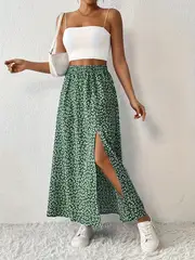 Maria | Floral bedruckter Maxirock mit hochtailliertem Design und Seitenschlitz - Image 3