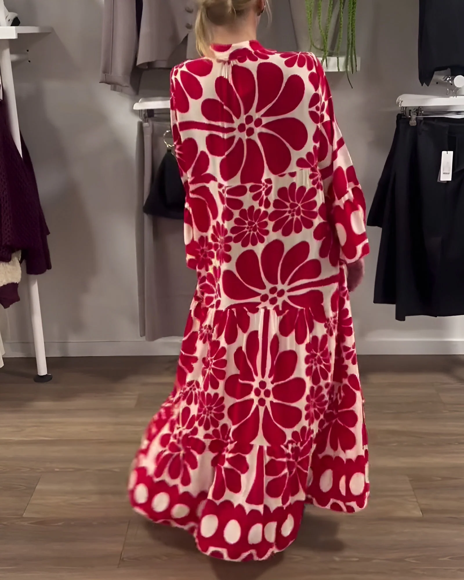Marielle | Elegantes Maxikleid mit Muster - Image 2