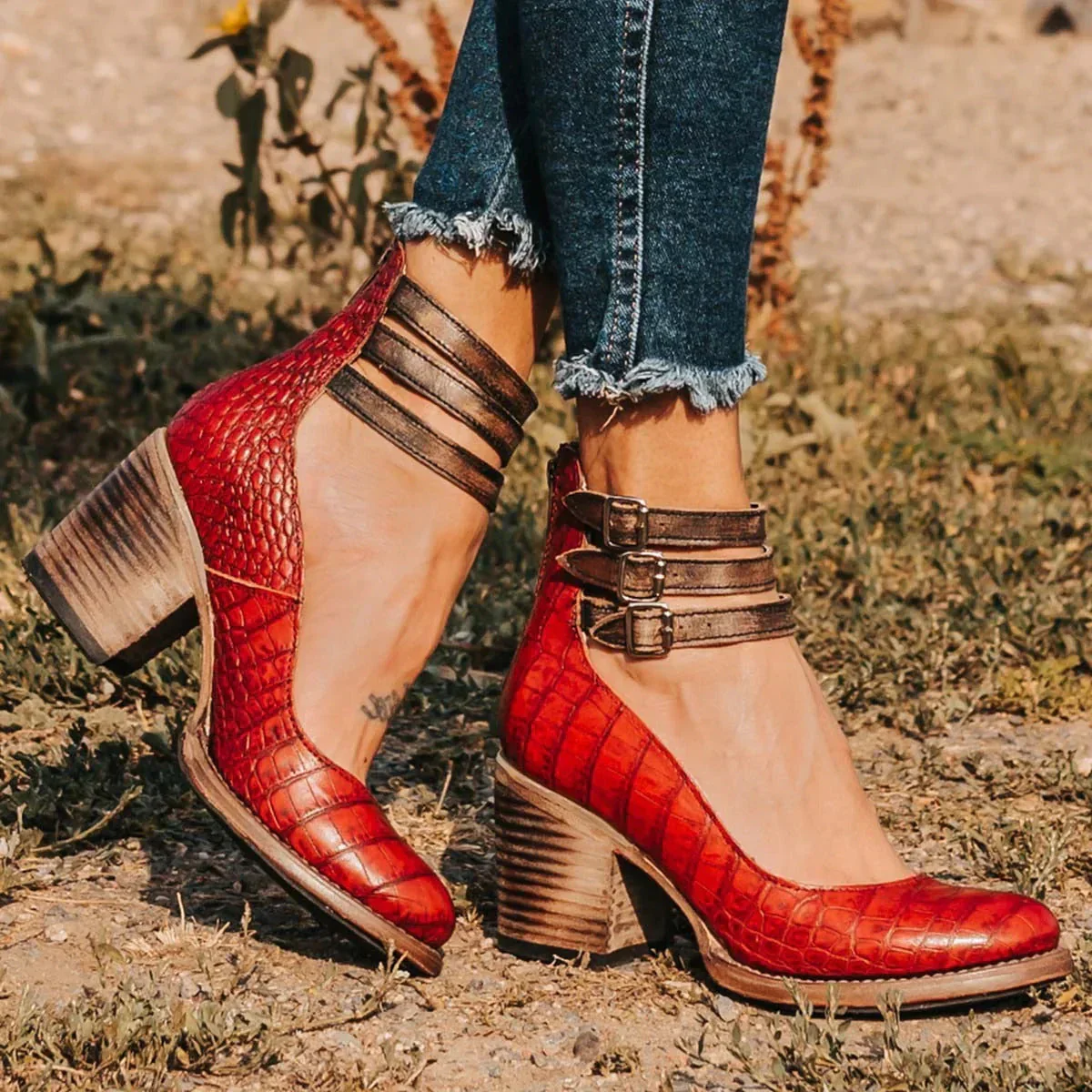 Mariene – Lederschuhe mit Blockabsatz und runder Spitze - Image 7