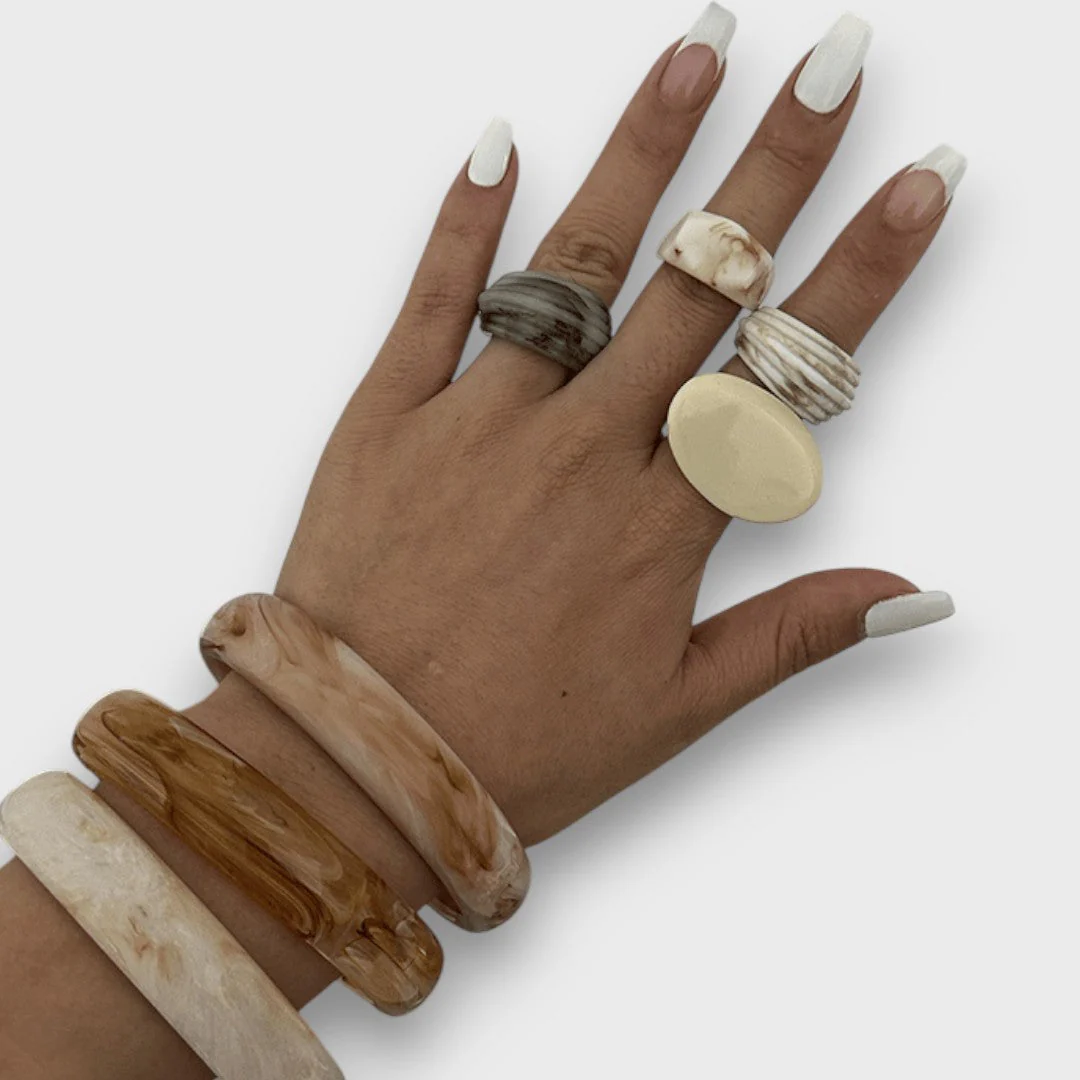 Marisa – Vintage Armreif mit Marmor-Effekt - Image 3