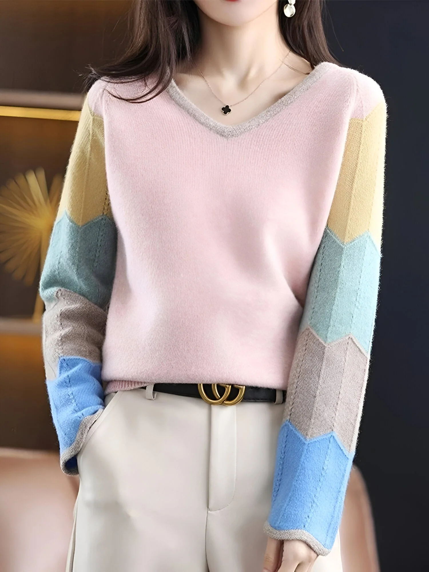 Marita | Bequemer & Stilvoller Patchwork V-Ausschnitt Pullover - Image 5