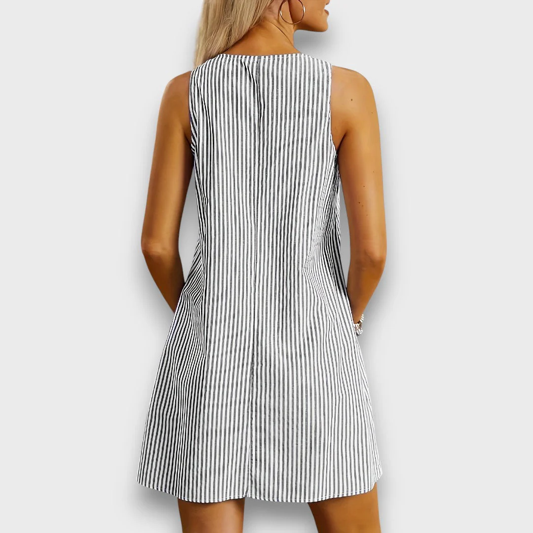 Mariva – Gestreiftes Sommerkleid mit Taschen - Image 9