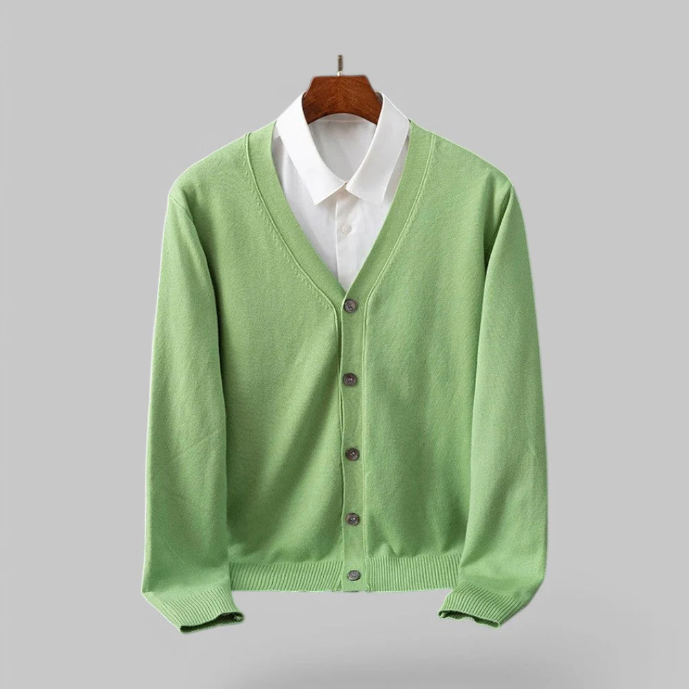 Markus | Vielseitige moderne V Ausschnitt Strickjacke - Image 11