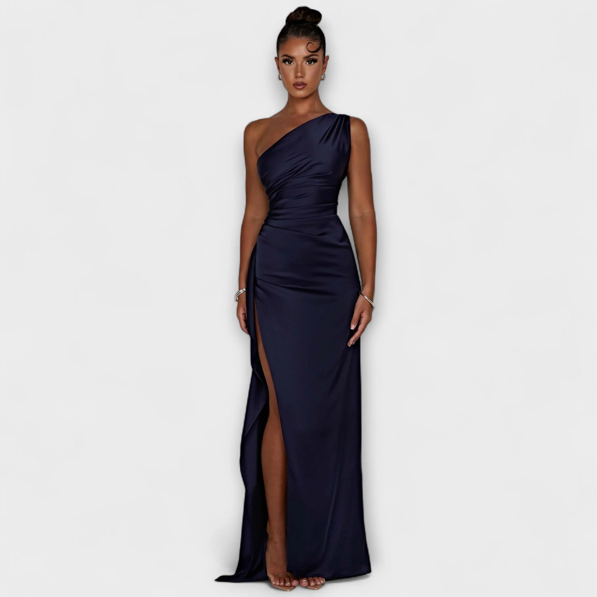 Maxikleid mit einem Schulterdesign - Image 3
