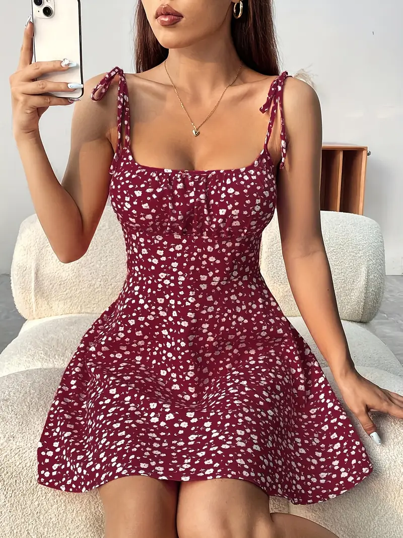 Maxine – Minikleid mit Blumenmuster und Bindebändern - Image 17