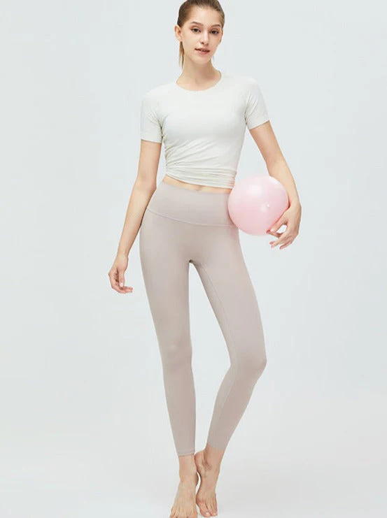 Melitta | Slim Fit Aktives Crop Top - Image 4