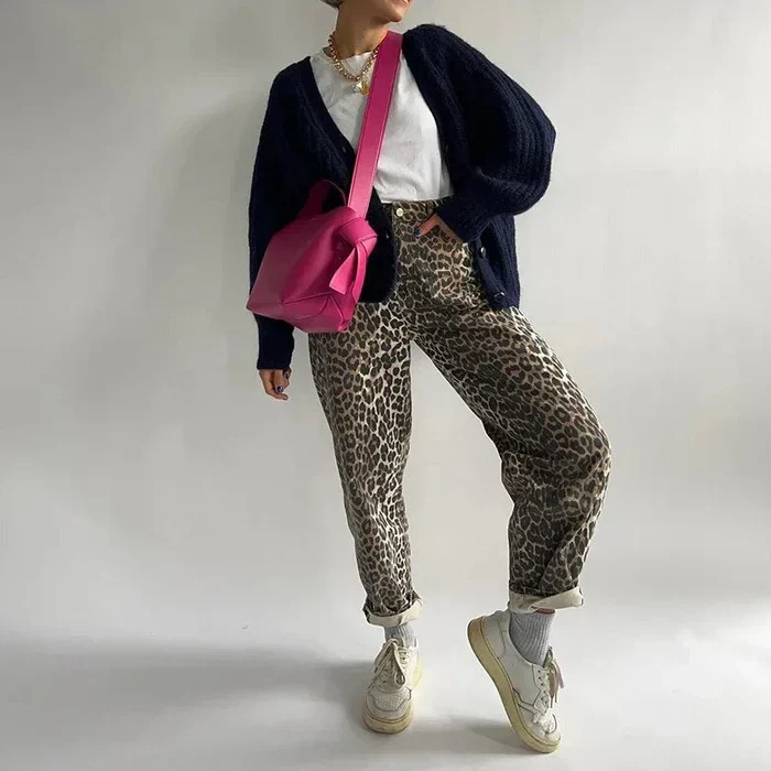 Mercille – Damen-Taillenhose mit Leopardenmuster und hohem Bund - Image 4