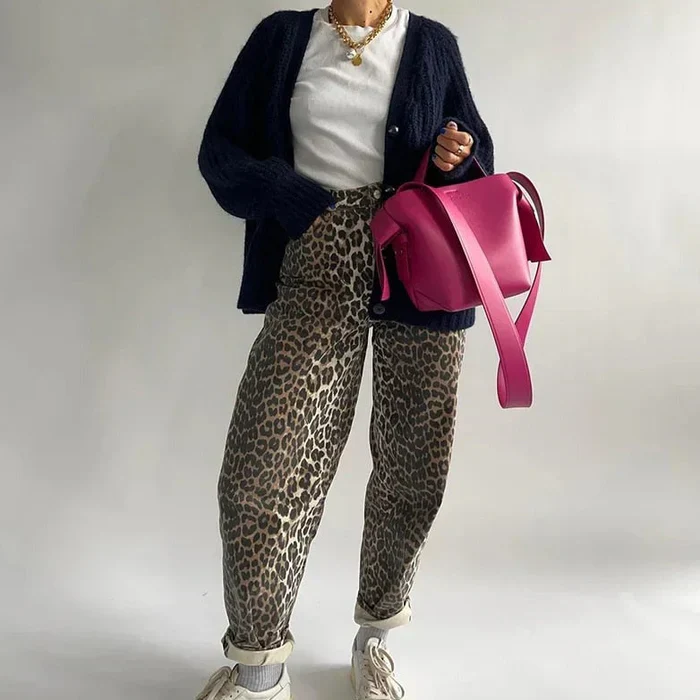 Mercille – Damen-Taillenhose mit Leopardenmuster und hohem Bund - Image 5