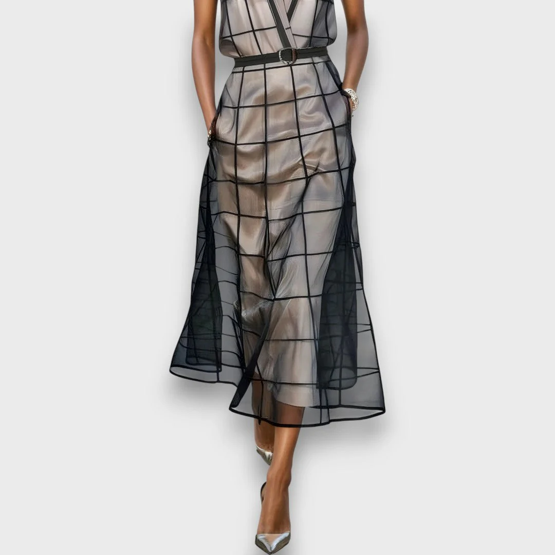Meriane – Midi-Kleid aus karierter Tüll-Optik - Image 2