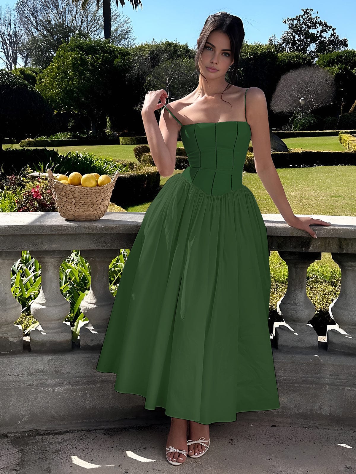 Mia | Elegantes Corsagen-Midikleid mit Spaghettiträgern – Feminine Raffinesse - Image 3