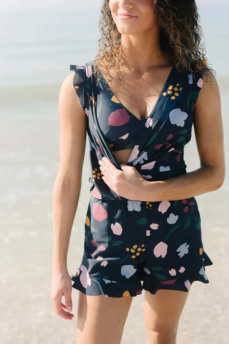Mila – Ärmelloser Wickel Kurzoverall - Image 9