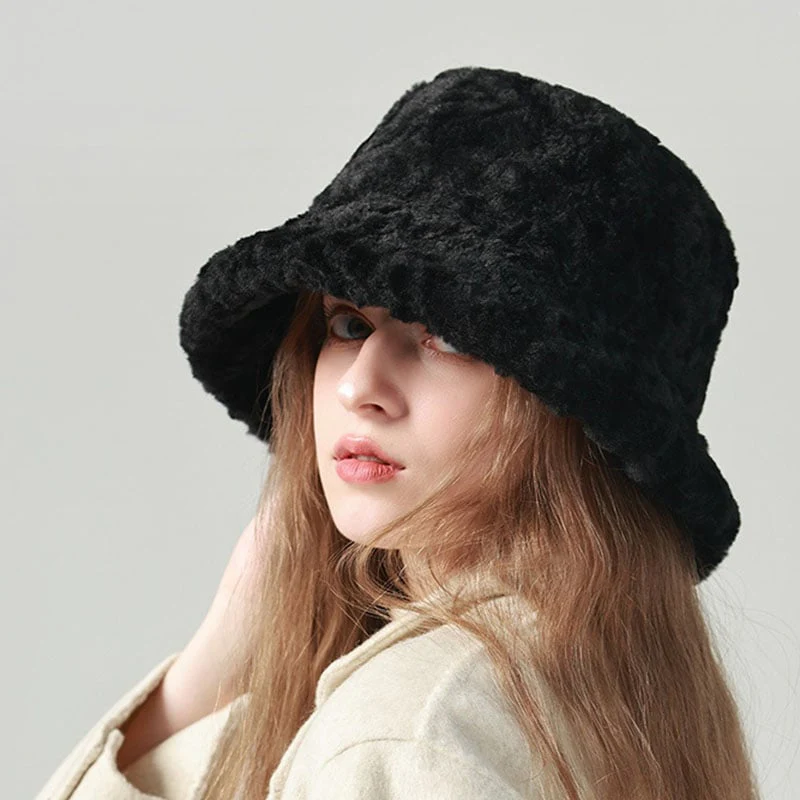 Mila – Flauschiger Winter-Bucket Hat für Damen - Image 3