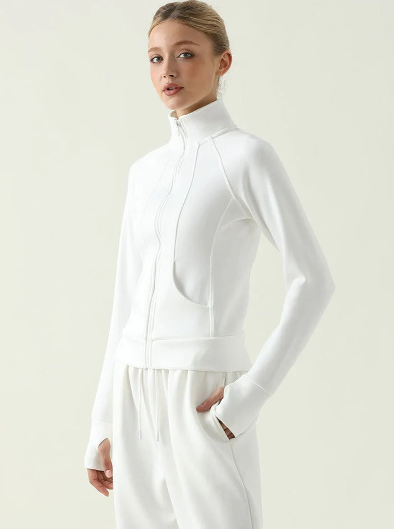 Mila | Sportliche Zip-Jacke mit Stehkragen - Image 2