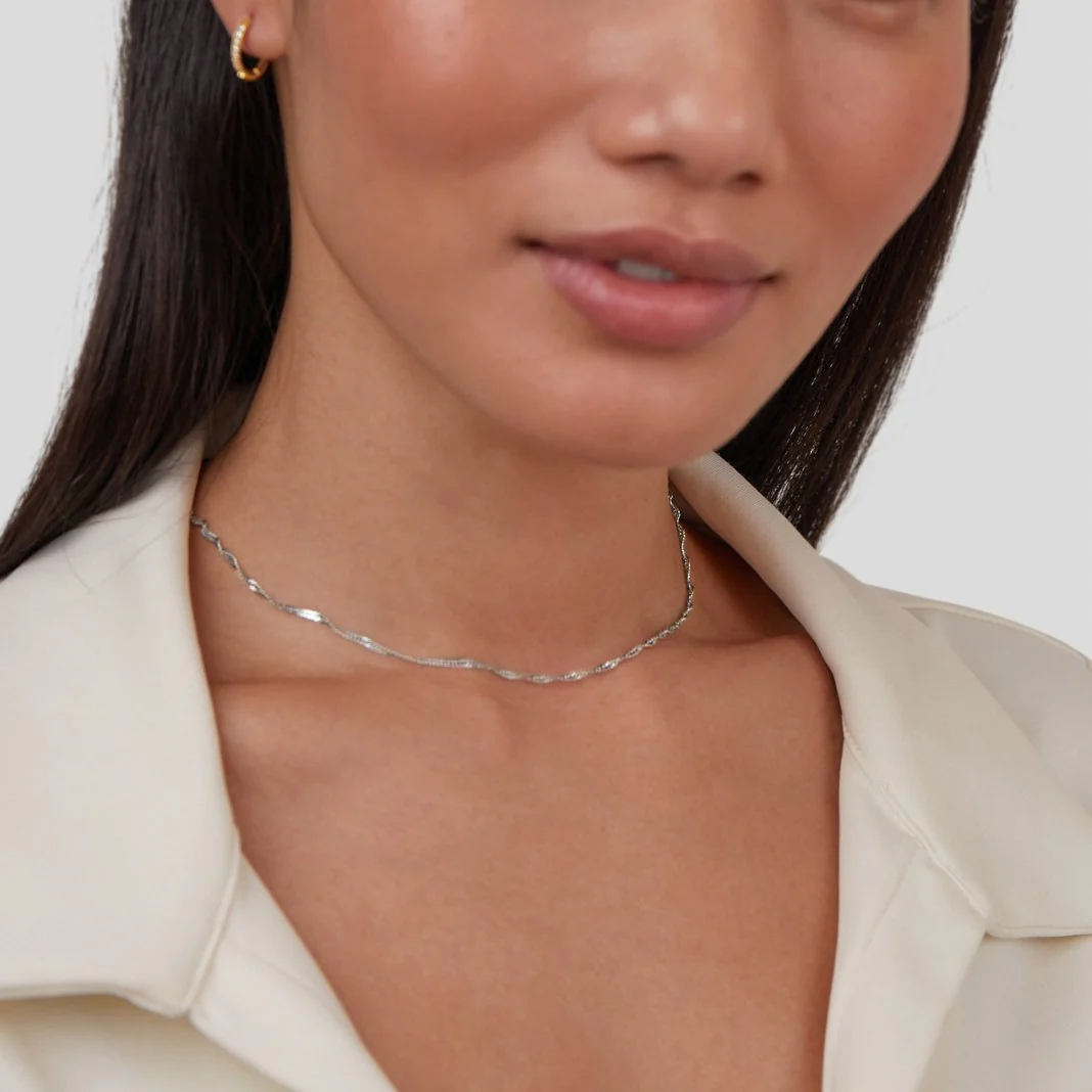 Mila Twist Silber Kettenhalsband - Image 3