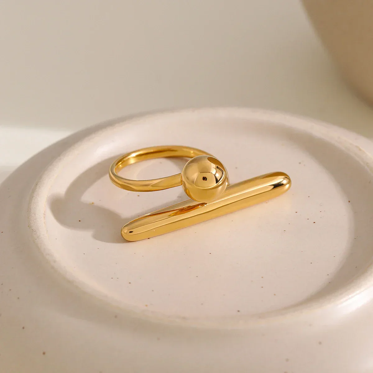 Minimalistischer 18K Damen Ring aus Edelstahl - Image 5