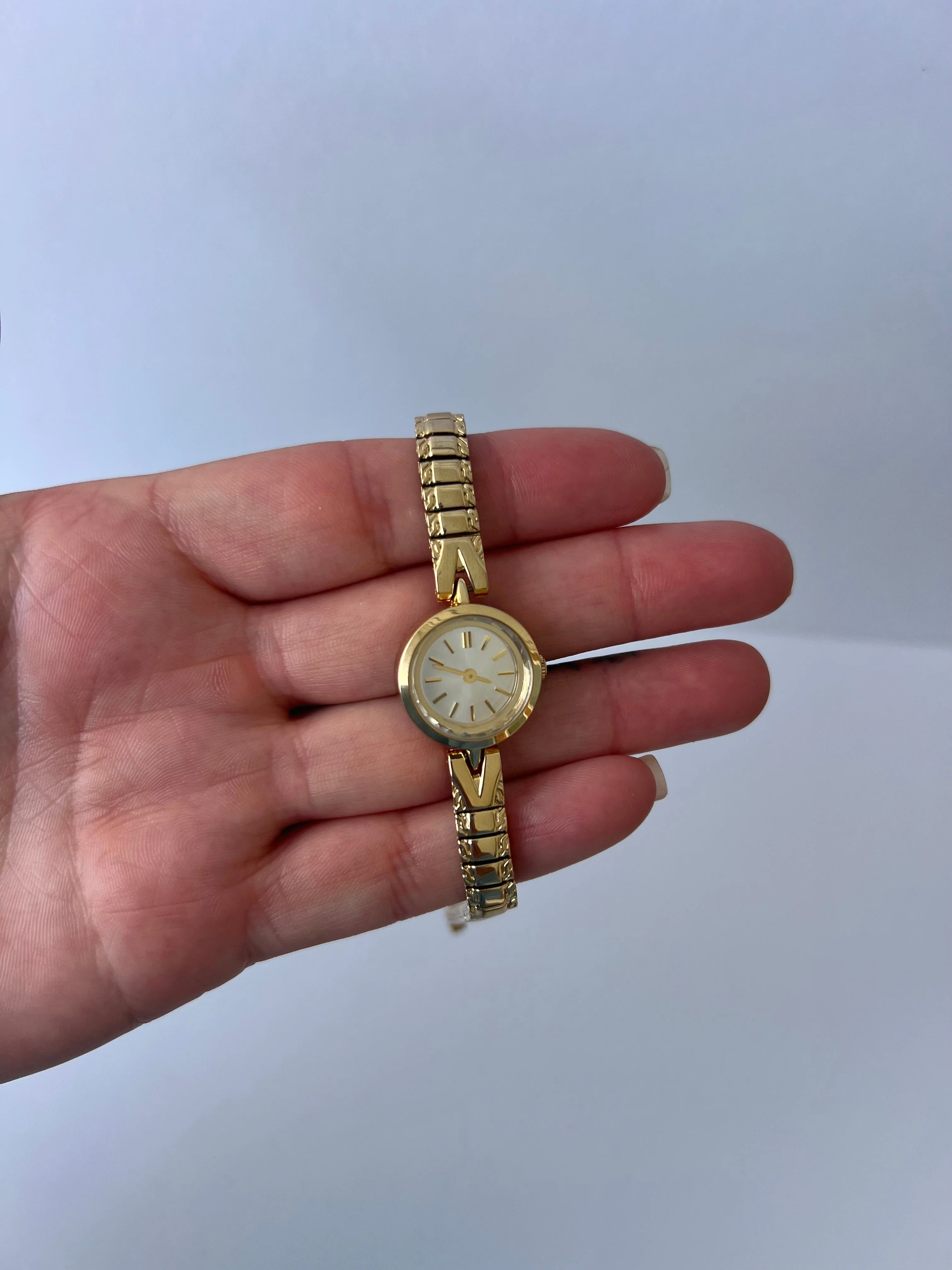 Minimalistisches Elegantes Damen Armbanduhr - Image 4