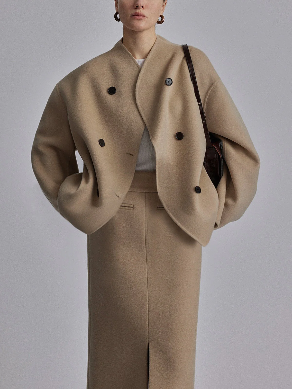 Mirea | Figurbetonte Übergangsjacke für Damen mit elegantem Schnitt - Image 7