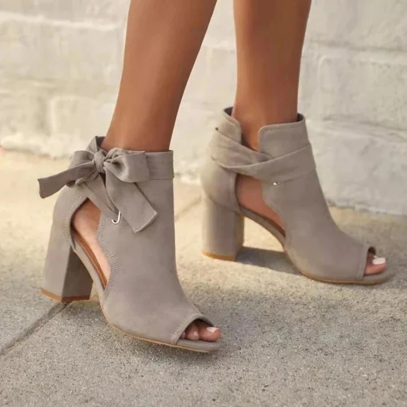Moderne Damenstiefel mit Absatz | Bequeme - Image 2