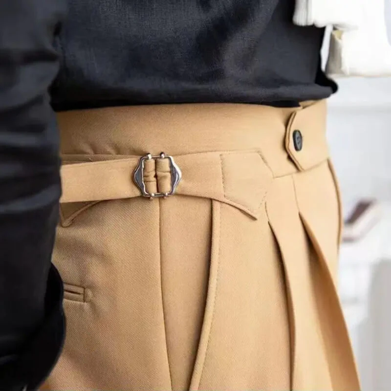 Moderne, lässige Herren-Shorts in Knielänge - Image 8