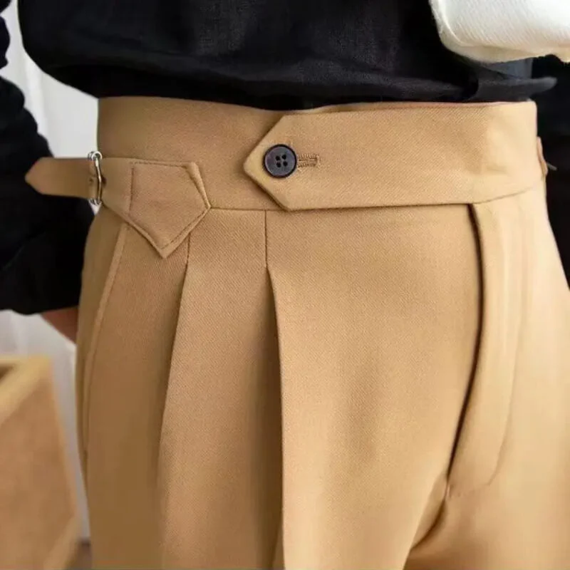 Moderne, lässige Herren-Shorts in Knielänge - Image 9