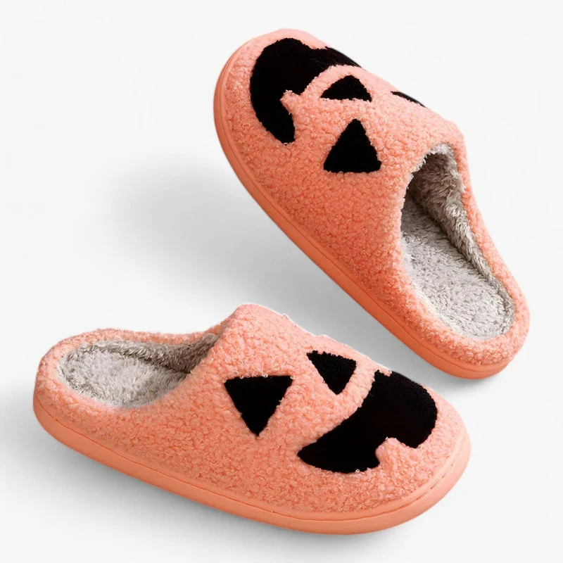 Monica Halloween Hausschuhe – Klassische Slipper mit Kürbis‑Motiv - Image 5