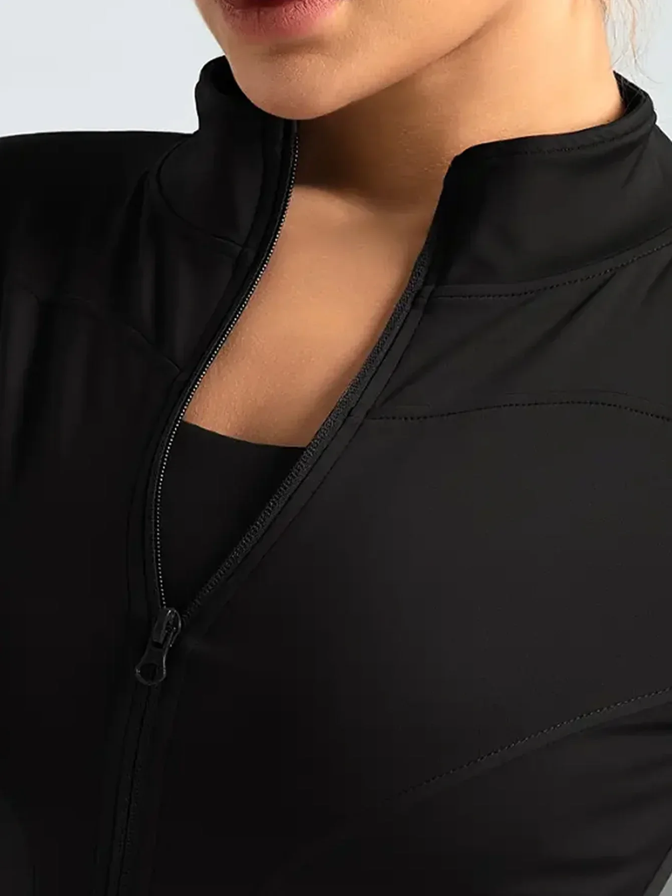 Narin | Damen Fitness Jacke - Image 2