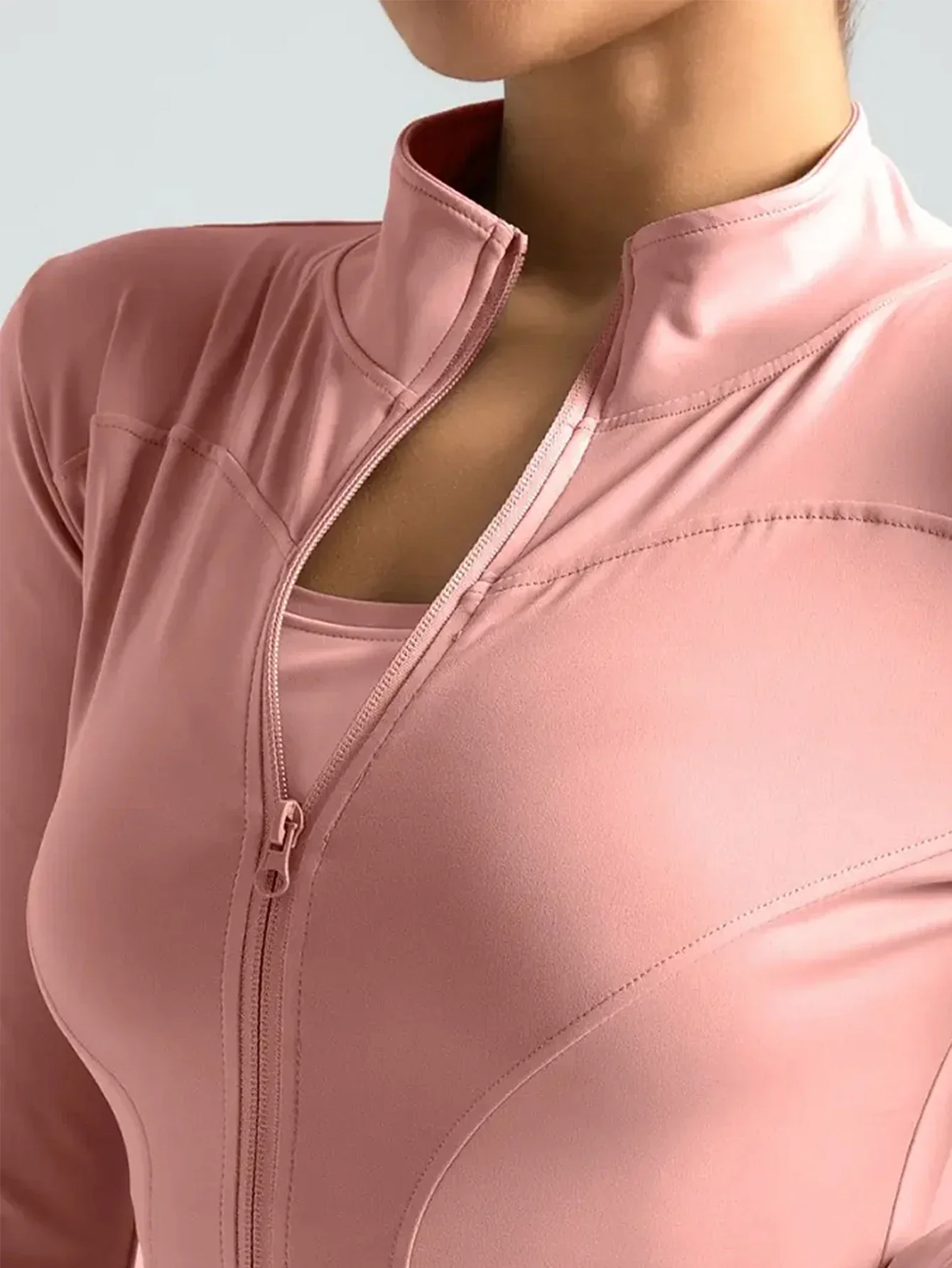 Narin | Damen Fitness Jacke - Image 4