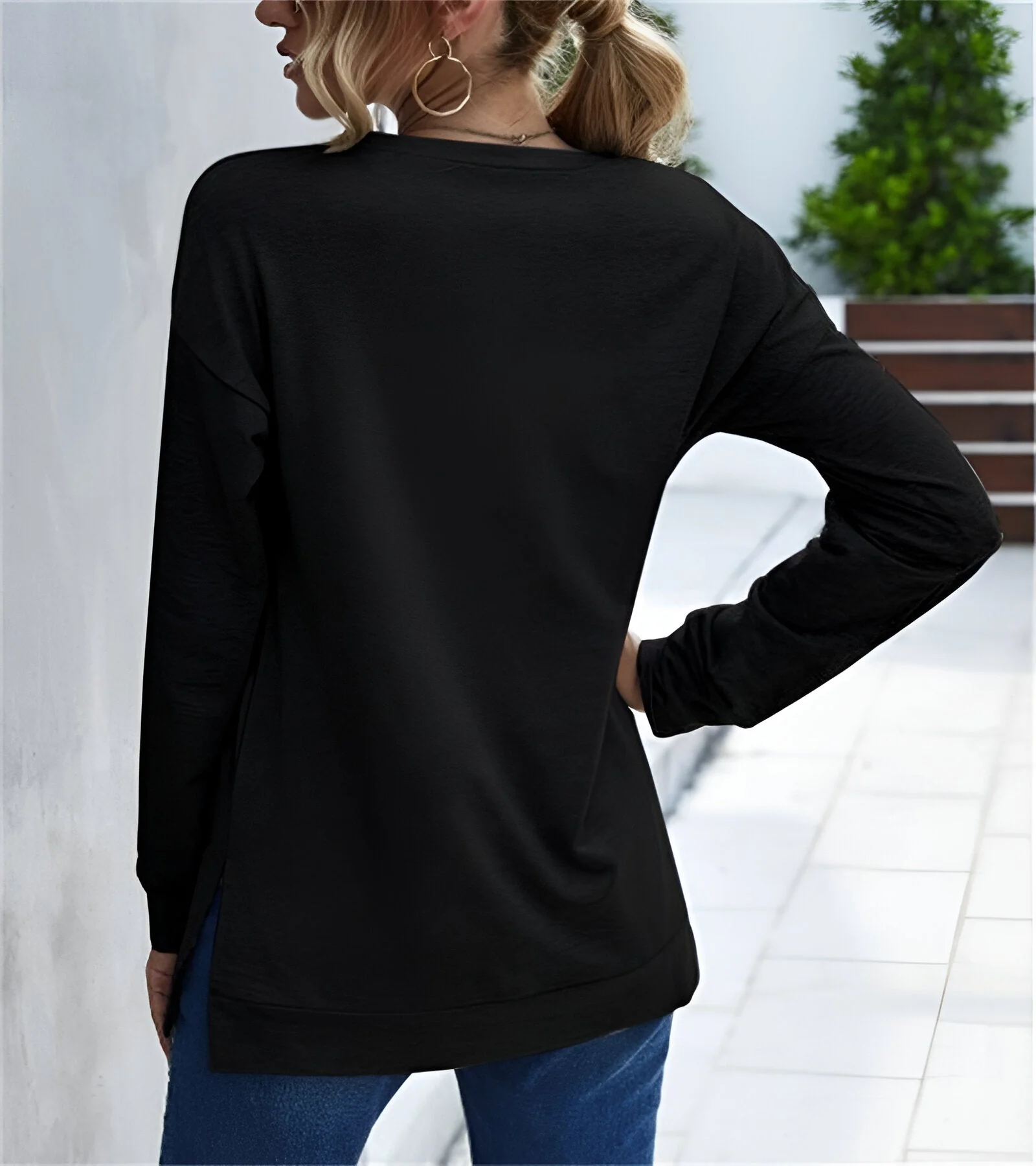 Nelly | Schickes Langarm-Shirt mit Kreuzsaum - Image 3