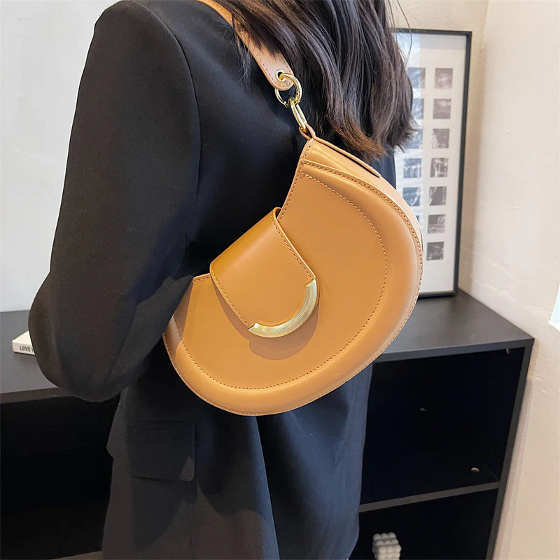 NICOLE - Image 15