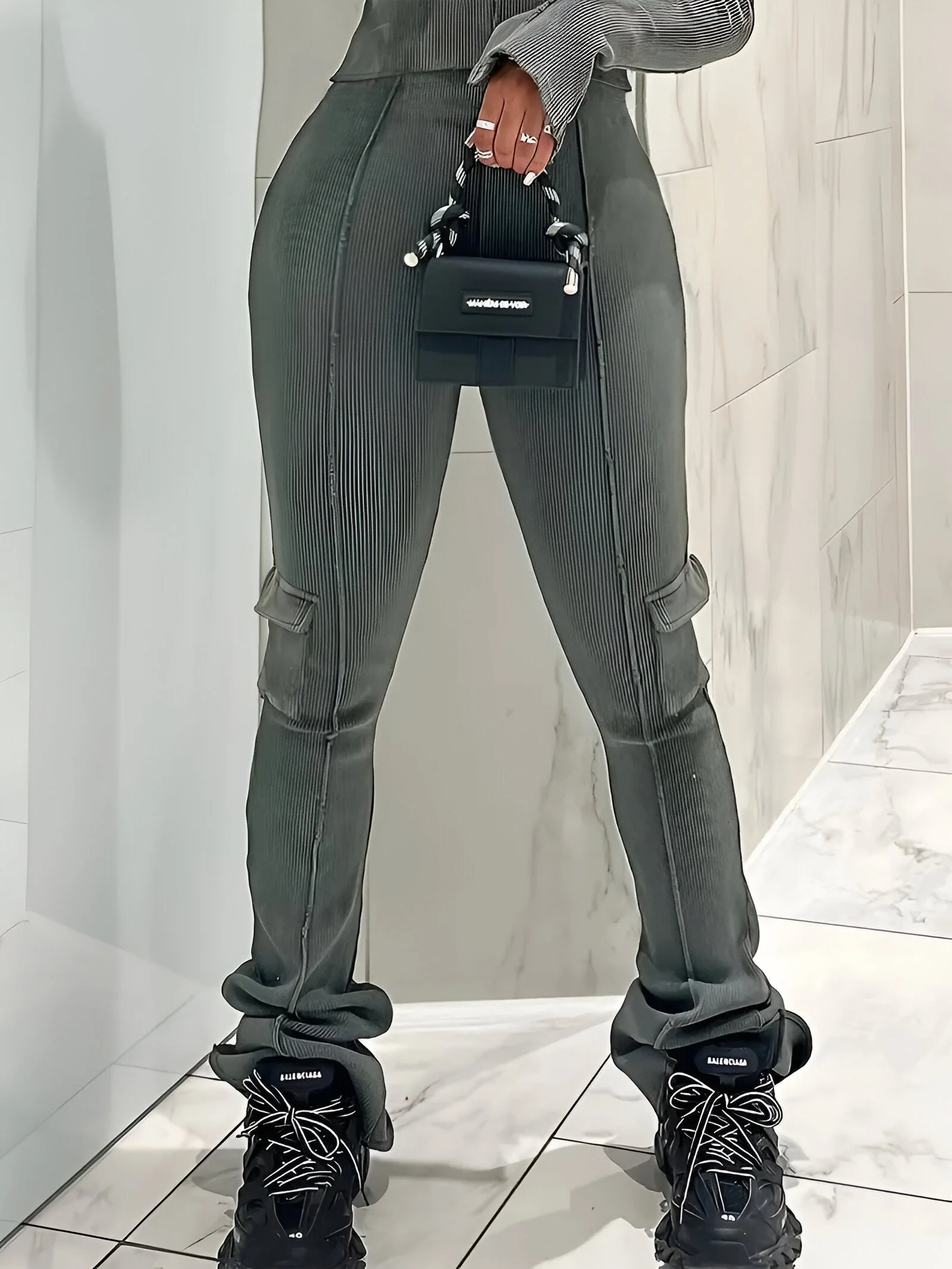 Nicole | Bequeme High-Waist Flare-Leggings - Image 14