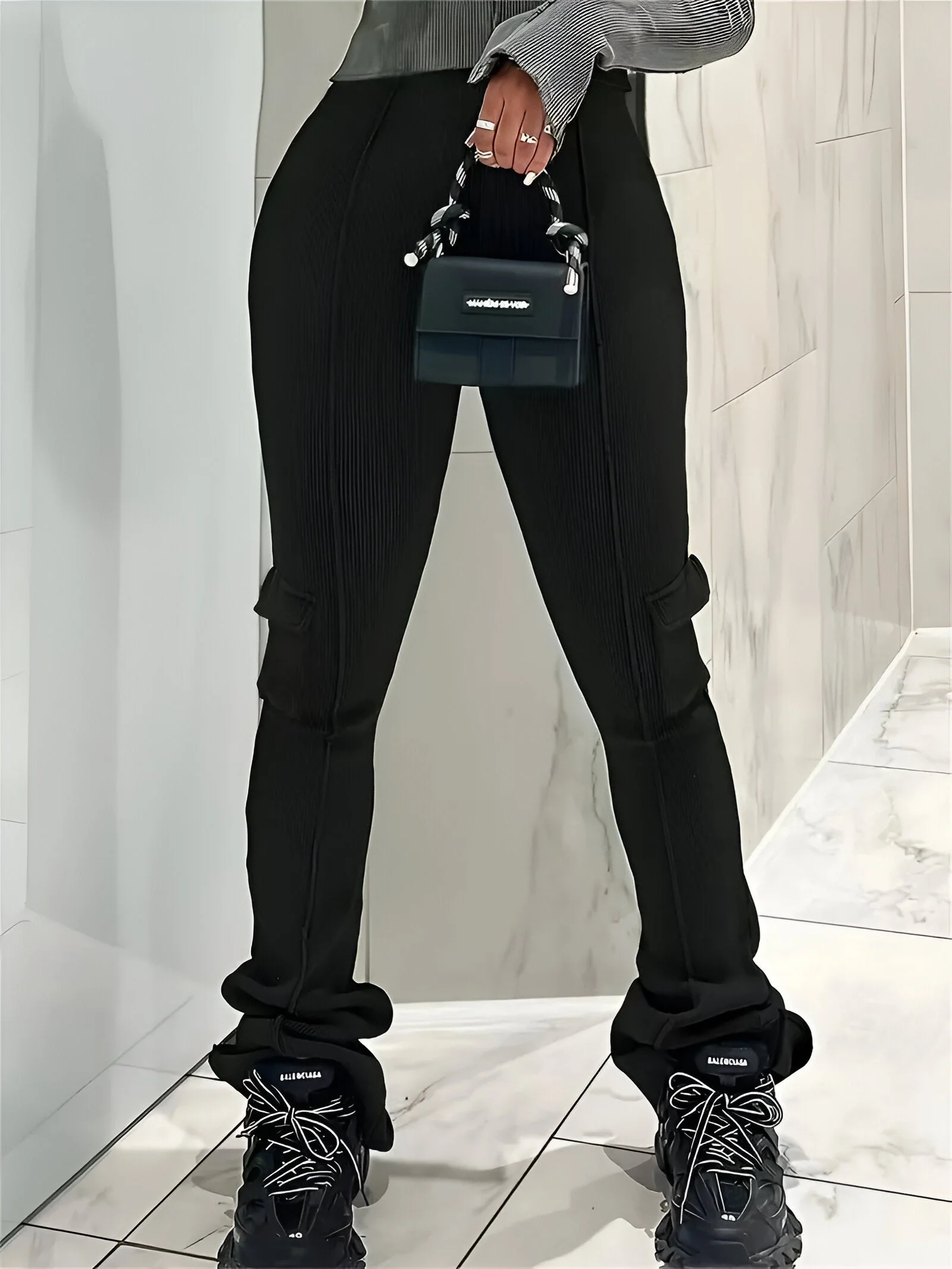 Nicole | Bequeme High-Waist Flare-Leggings - Image 15