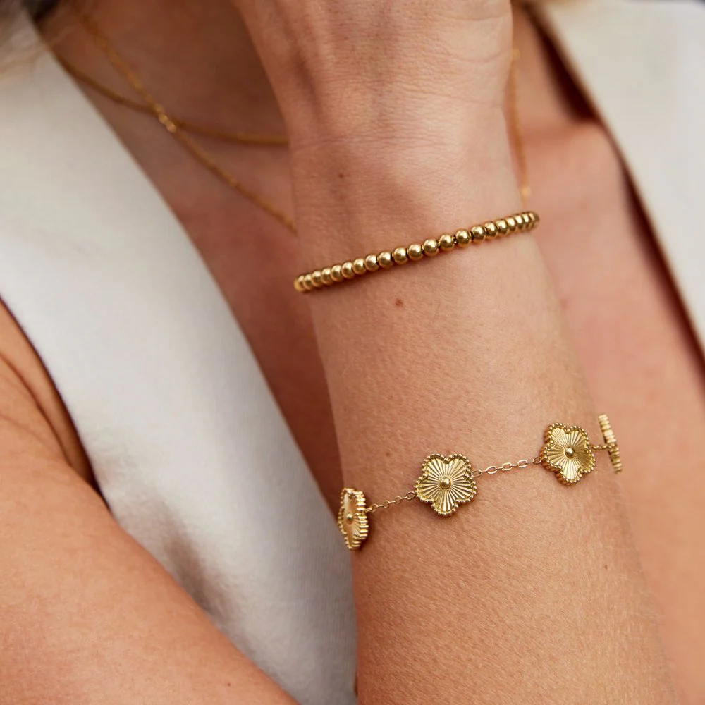 Nila Perlenarmband aus Gold - Image 3