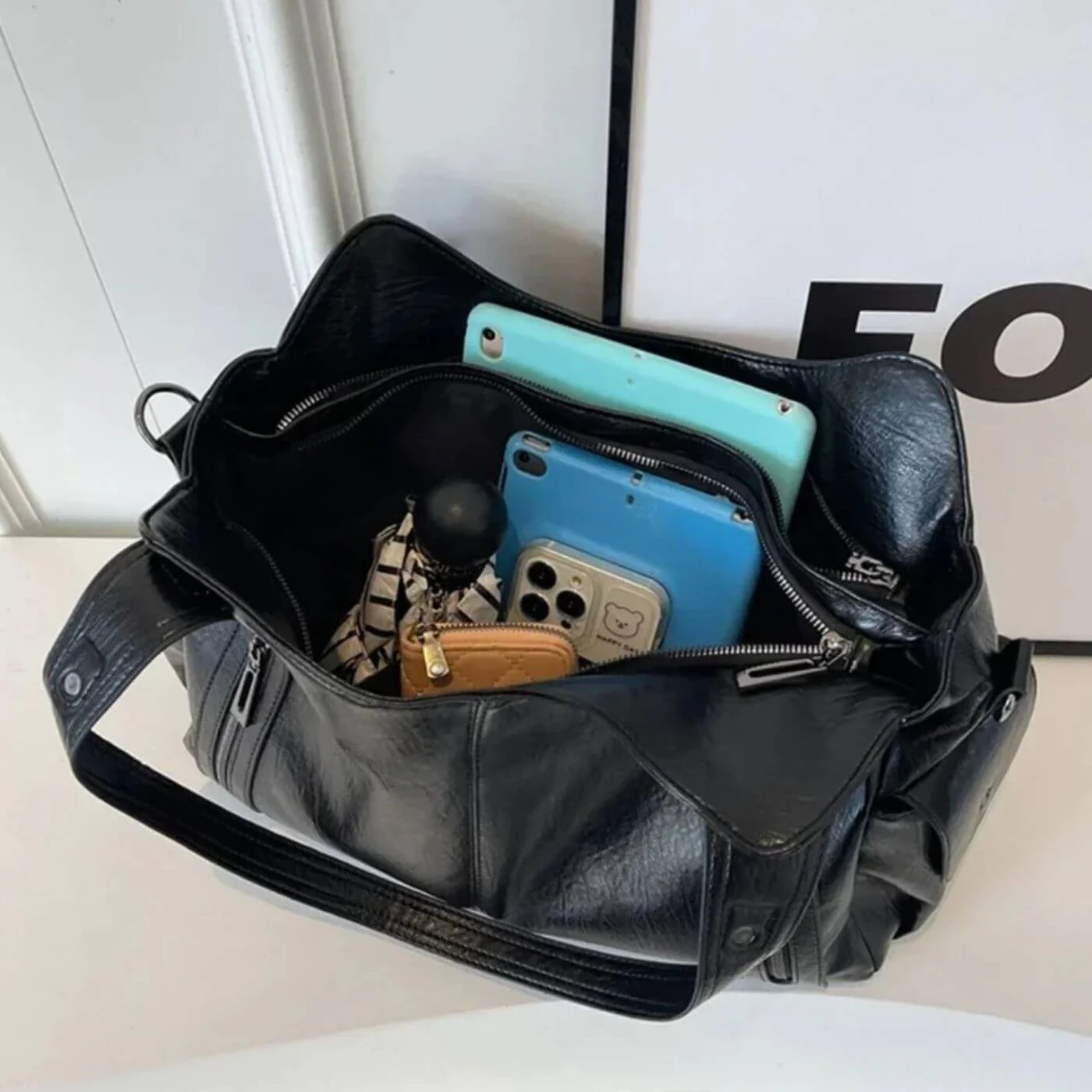 Nina – Luxuriöse Schultertasche in Premiumqualität - Image 2