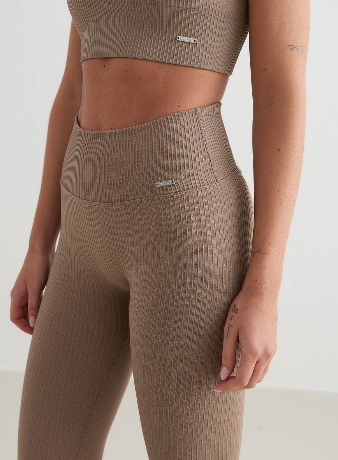 Noa | Nahtlose Gerippte Leggings - Image 2