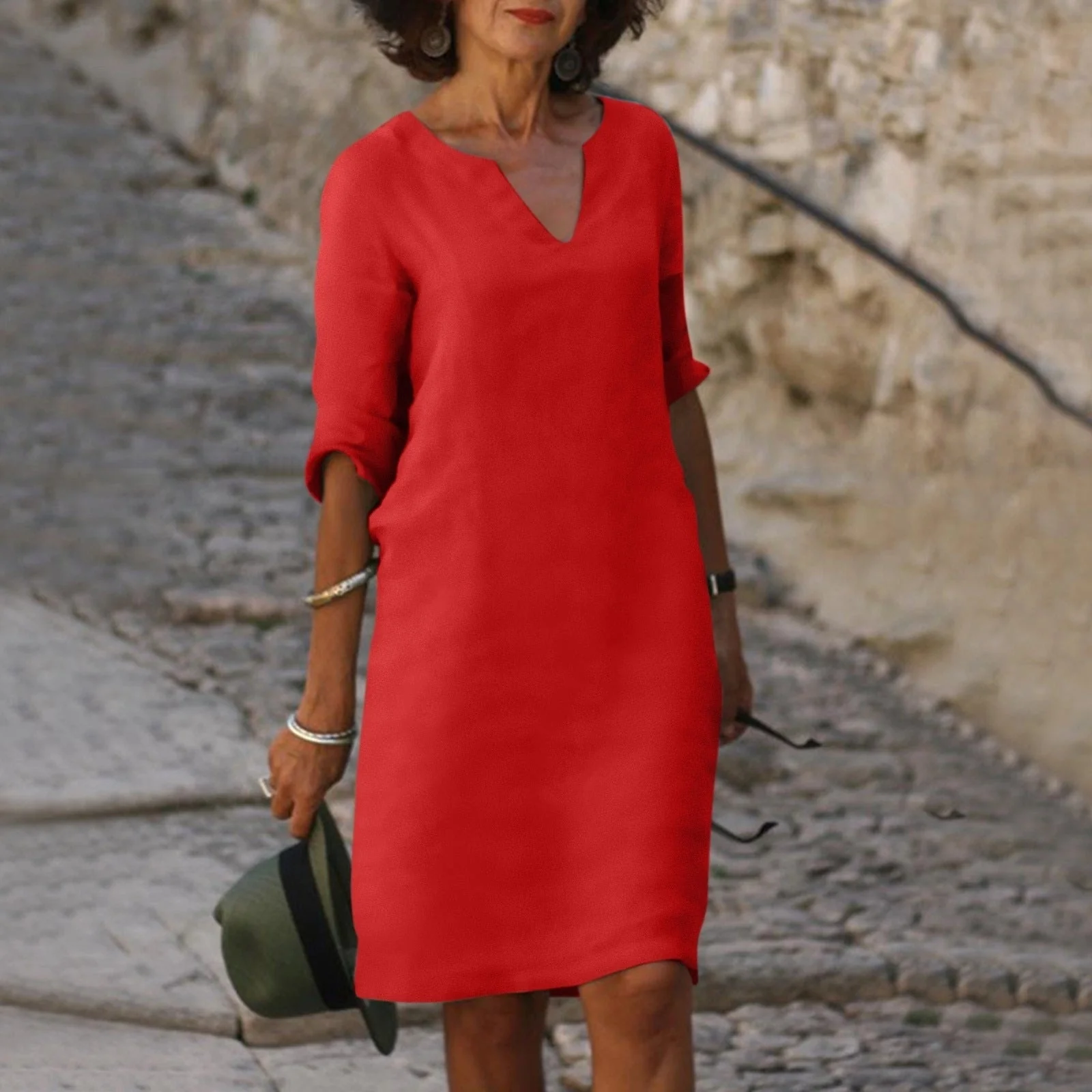 Noella- Rotes Sommerkleid mit V-Ausschnitt und Dreiviertelärmeln - Image 6