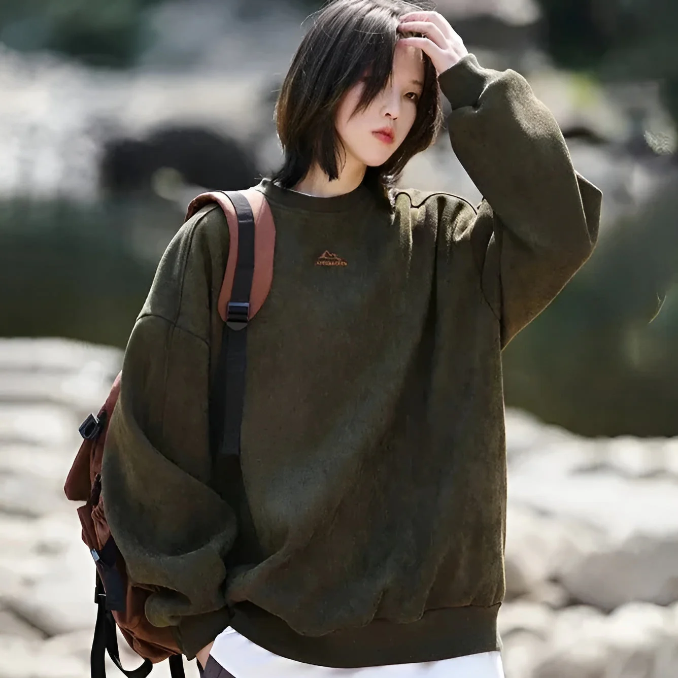 Nora – Lässiges oversized Damen Sweatshirt - Image 3