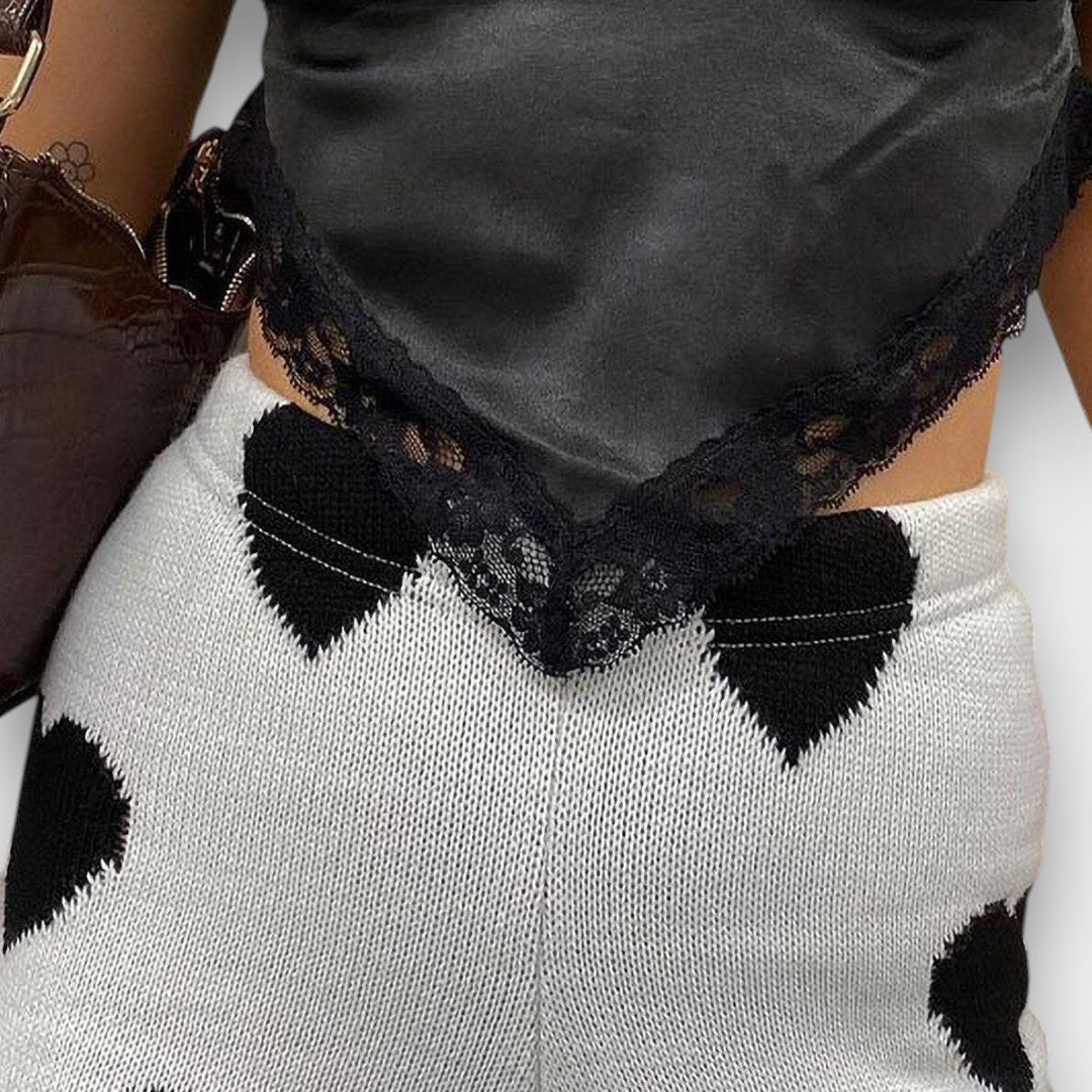 Nuvia – Weite Hose mit Herzmuster - Image 2