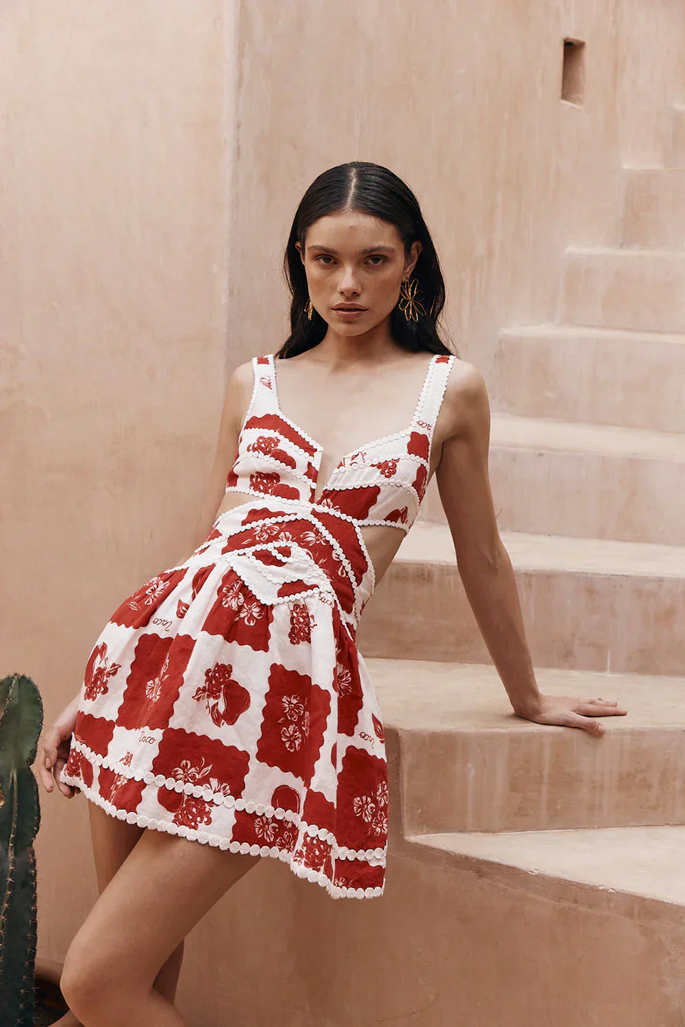 Olga | Kurzes V-Ausschnitt Sommerkleid - Image 7