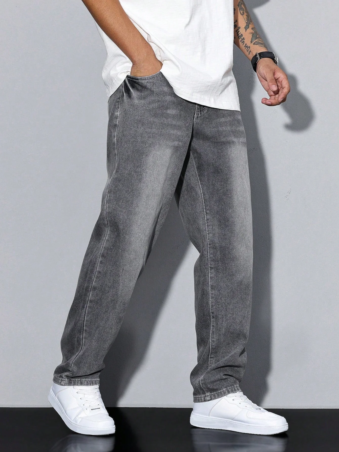 Oliver – Locker geschnittene Vintage-Jeans für Herren - Image 2