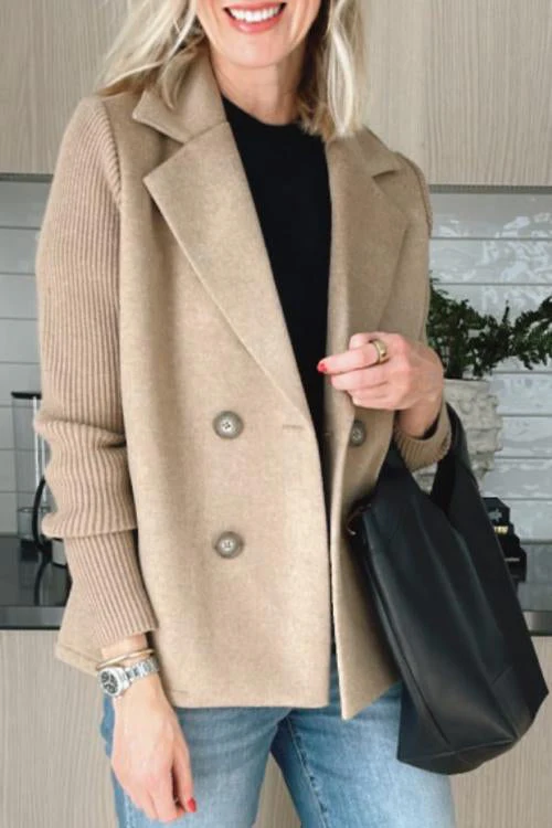 Olivia – Doppelreihiger Strickblazer - Image 5