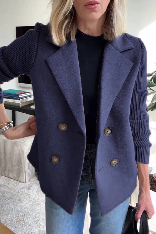 Olivia – Doppelreihiger Strickblazer - Image 6