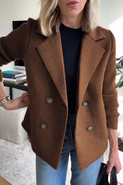 Olivia – Doppelreihiger Strickblazer - Image 7