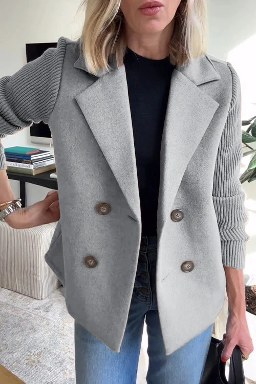 Olivia – Doppelreihiger Strickblazer - Image 8