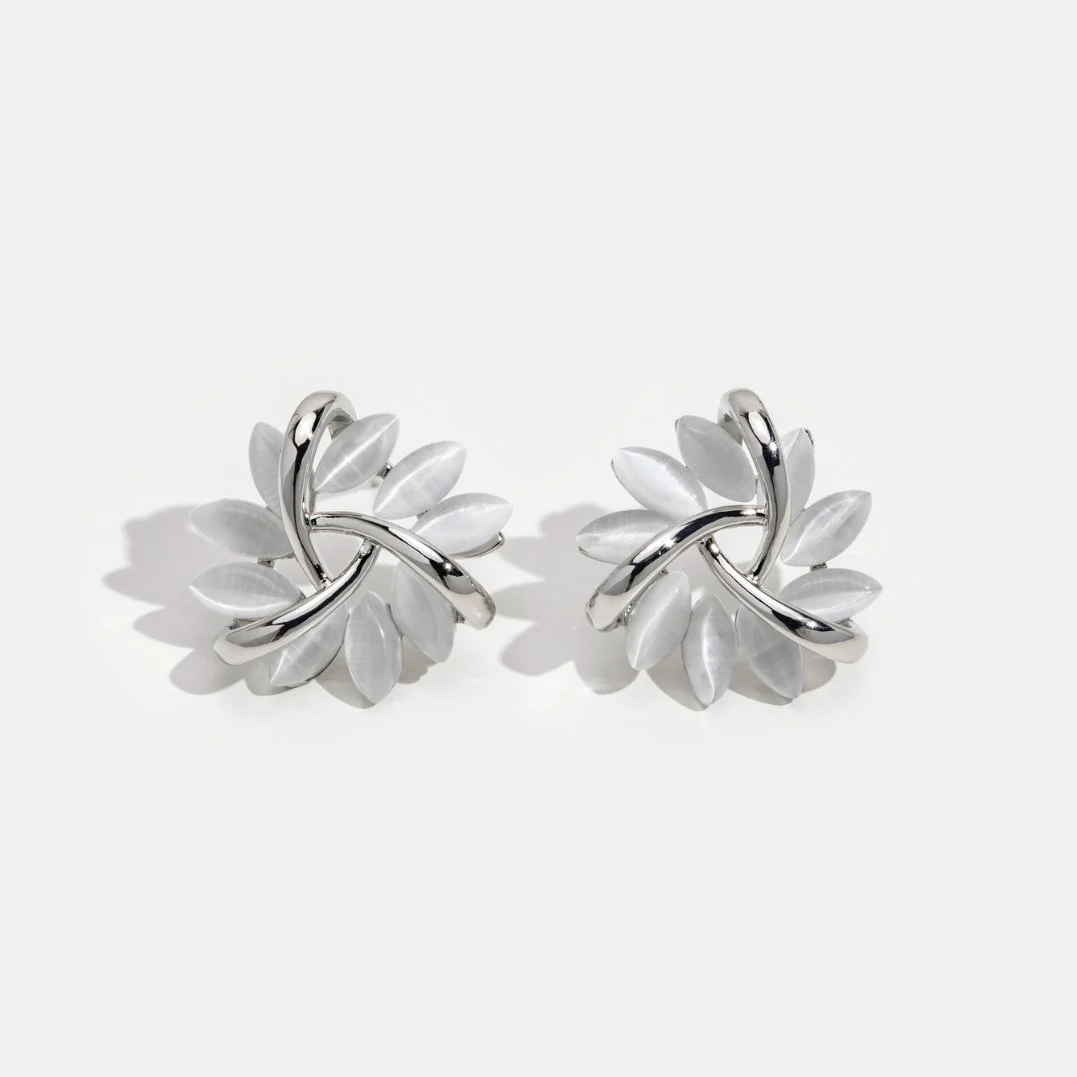 Opal Blüten Silberohrringe - Image 3